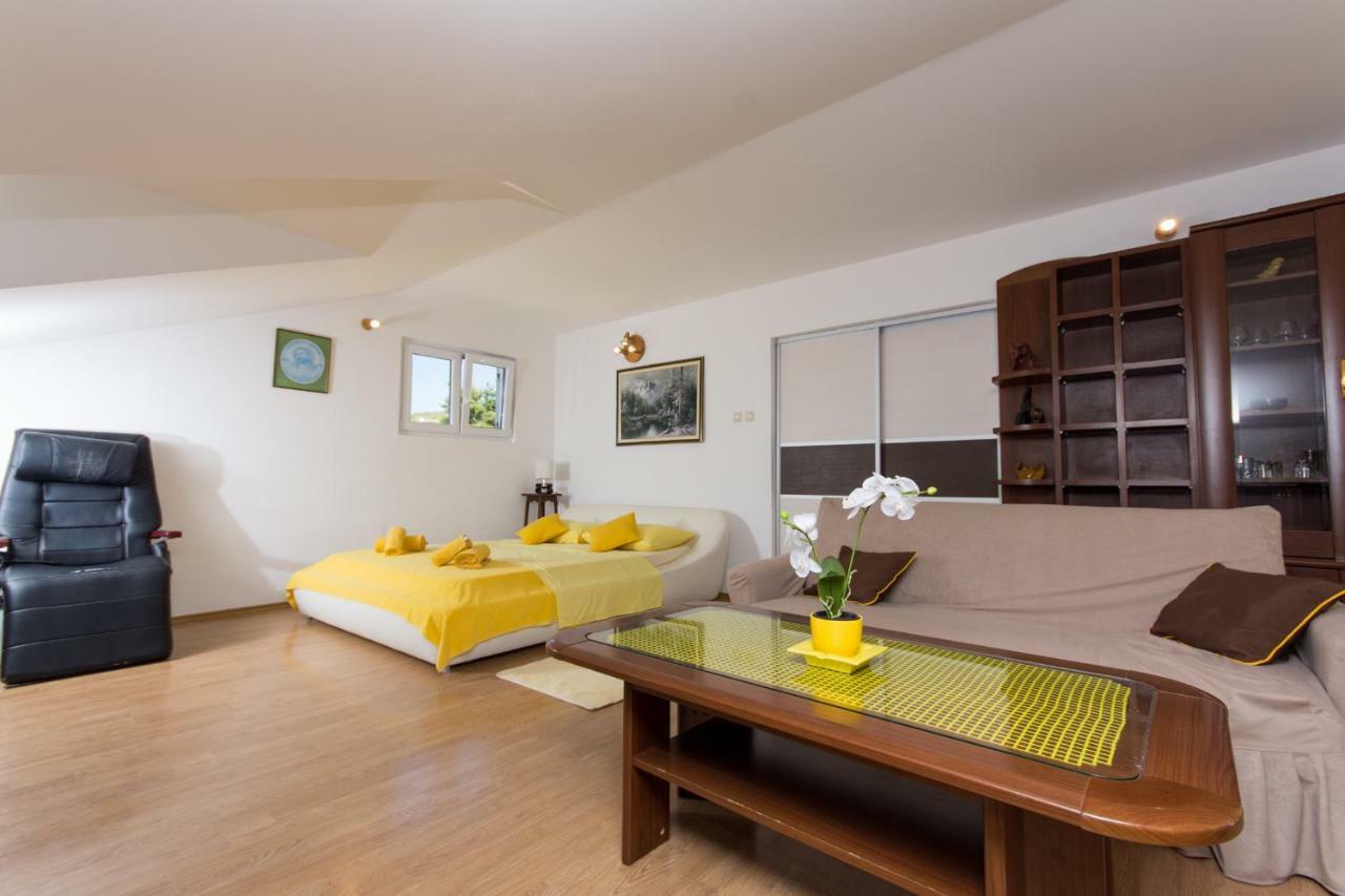 Apartmani Zana Okrug Gornji Extérieur photo